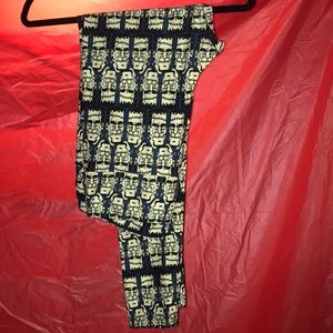 Lularoe Frankenstein tc leggings😬⭐️